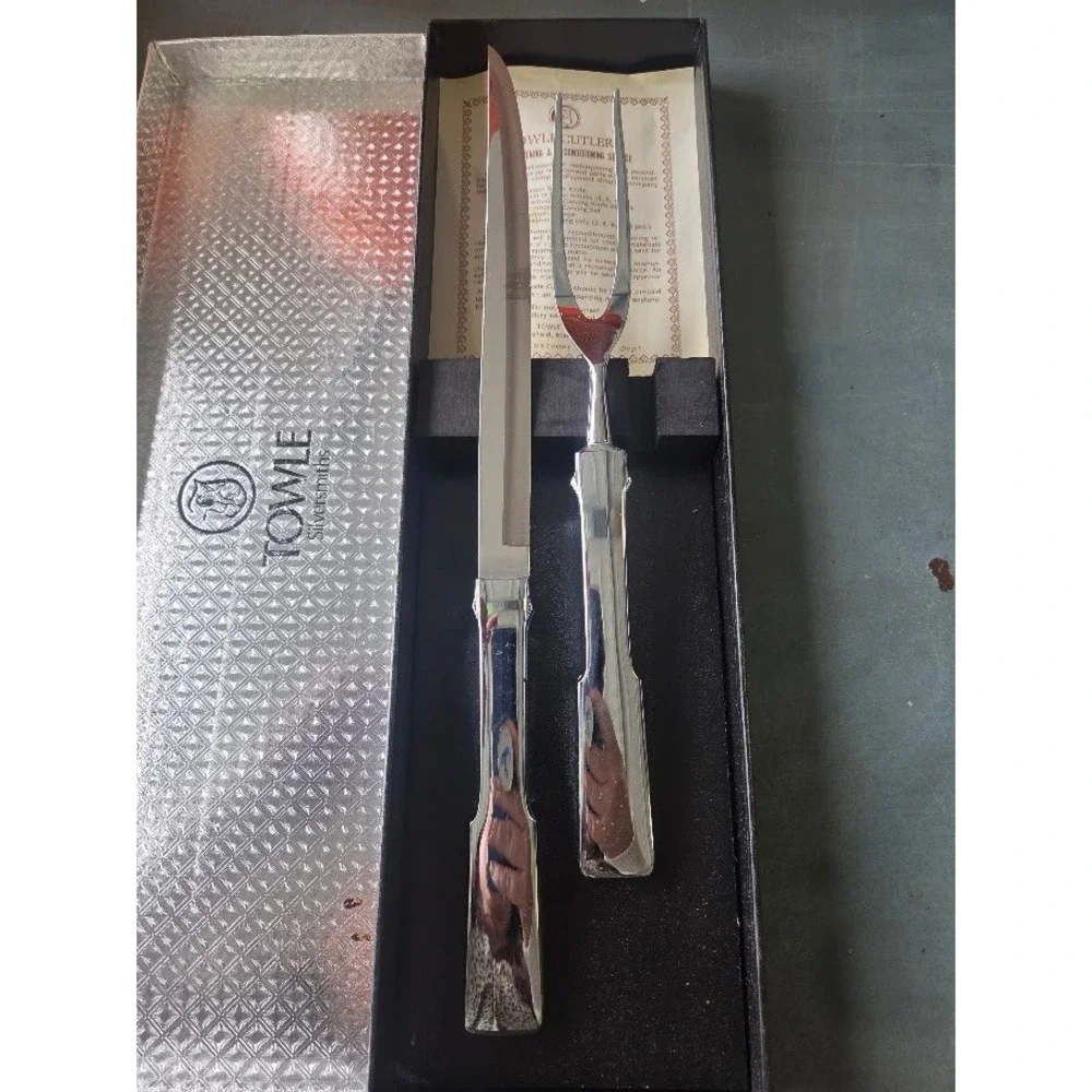 Towle Silversmiths Vintage 2 Piece Carving Set Knife and Fork Silver Plate Boxed